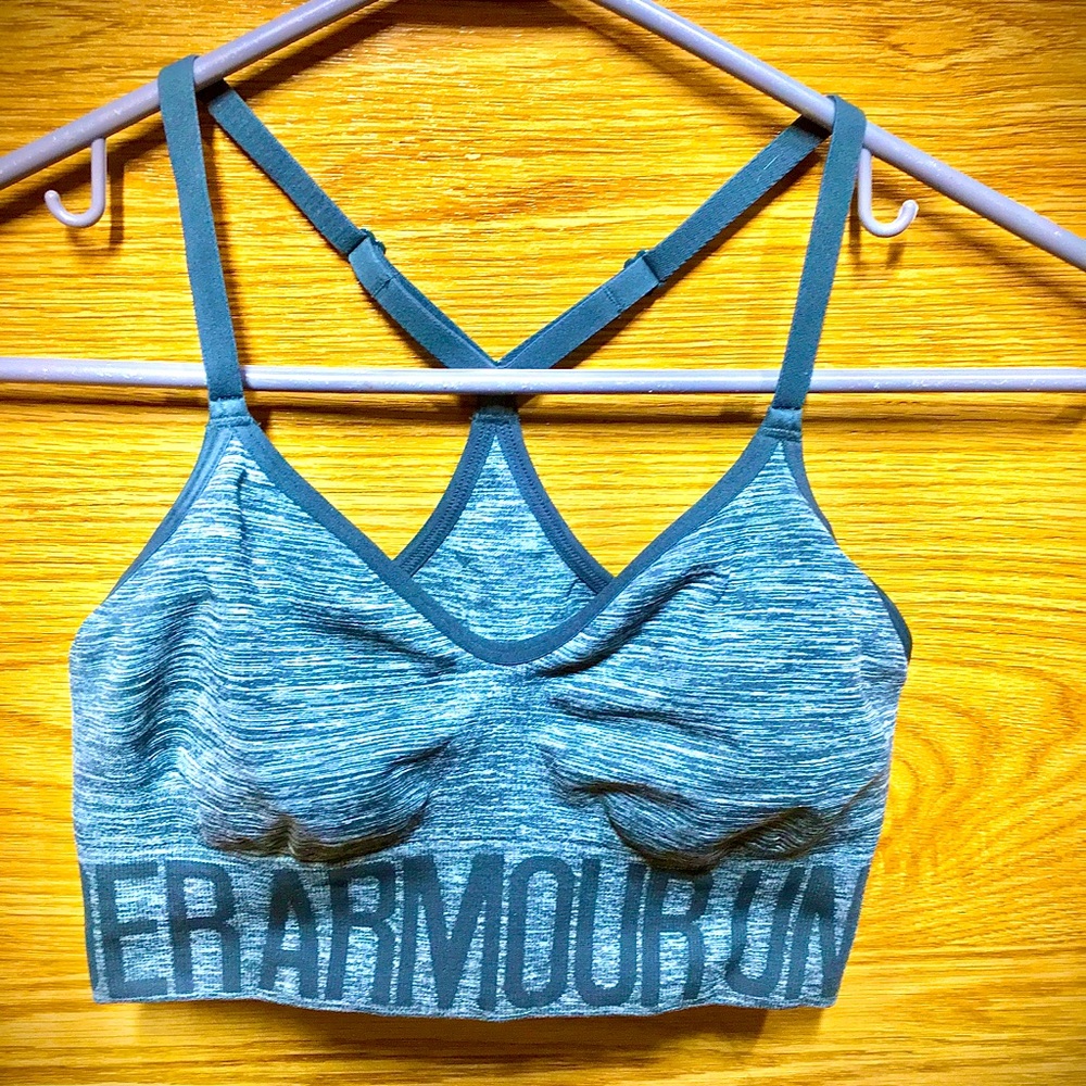 Underarmour sports bra
